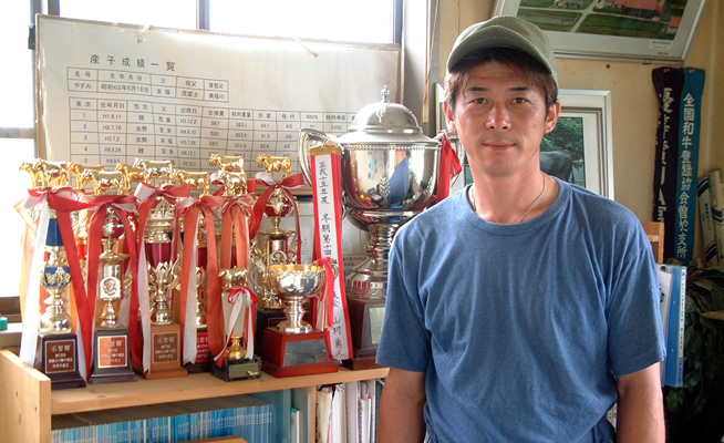 山勇畜産 代表 山村勇人さん